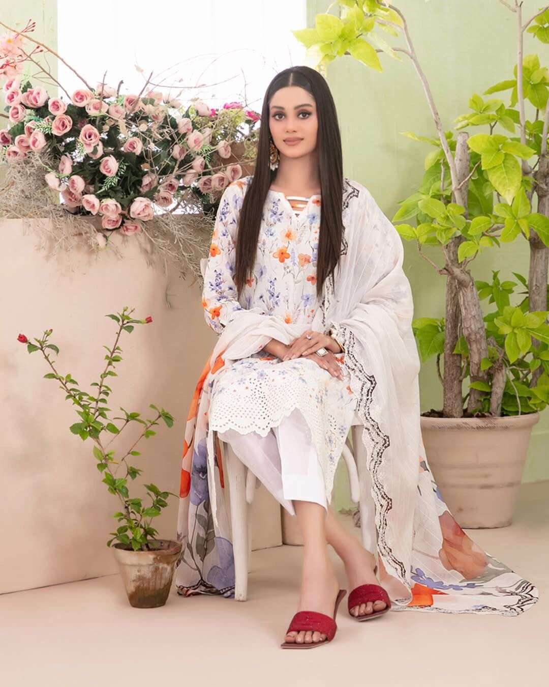 Erva Open & Model Pic by Tawakkal 2025